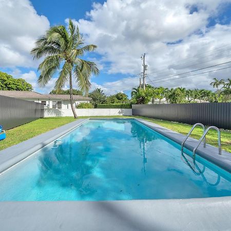 Villa Biscayne Park 2 1 - Renovated Duplex W Pool Extérieur photo