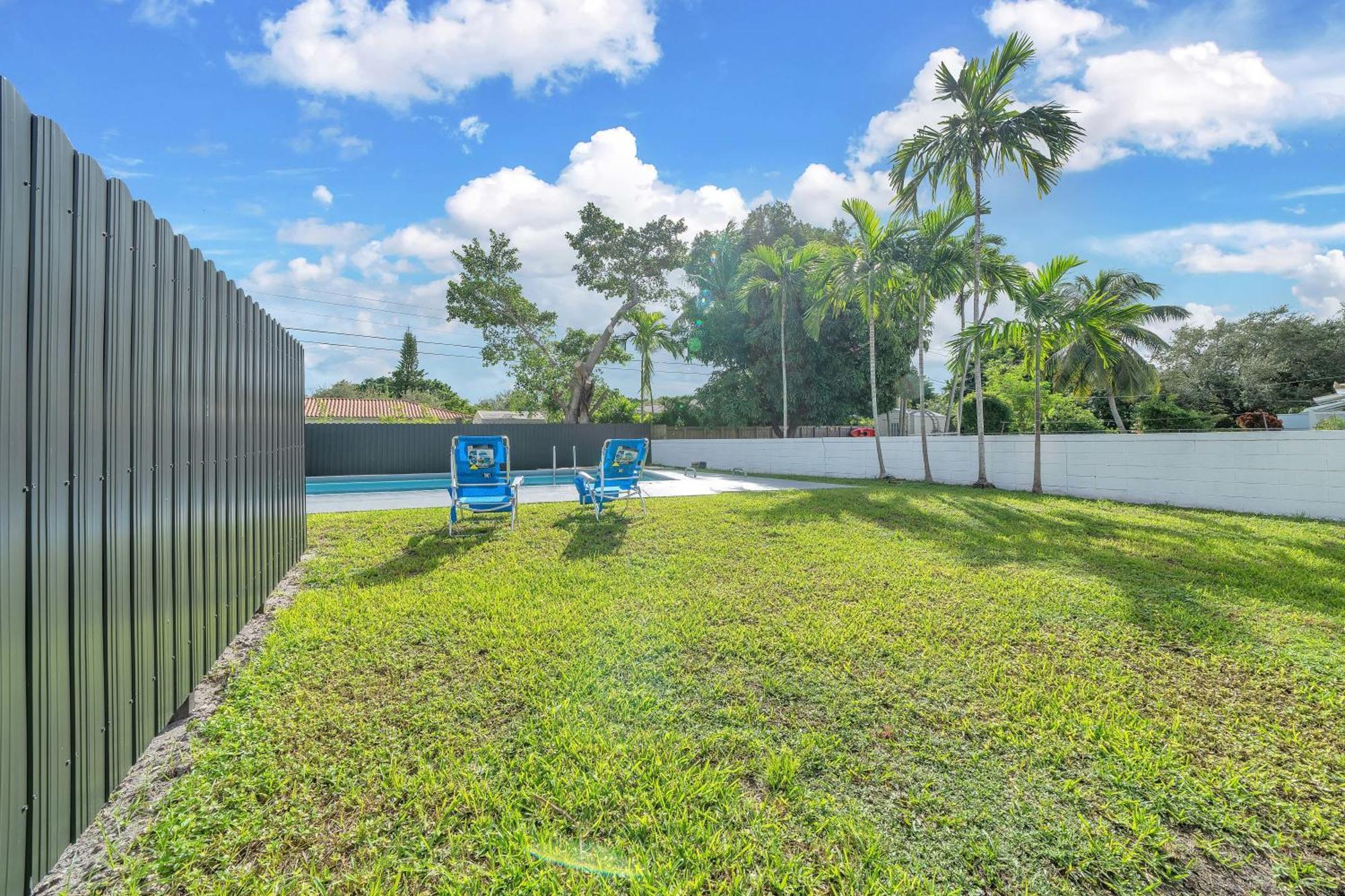 Villa Biscayne Park 2 1 - Renovated Duplex W Pool Extérieur photo